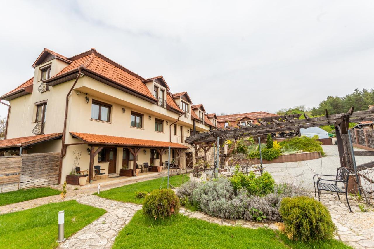 Bed and Breakfast Petreny Borpanzio Egerszalók Exterior foto