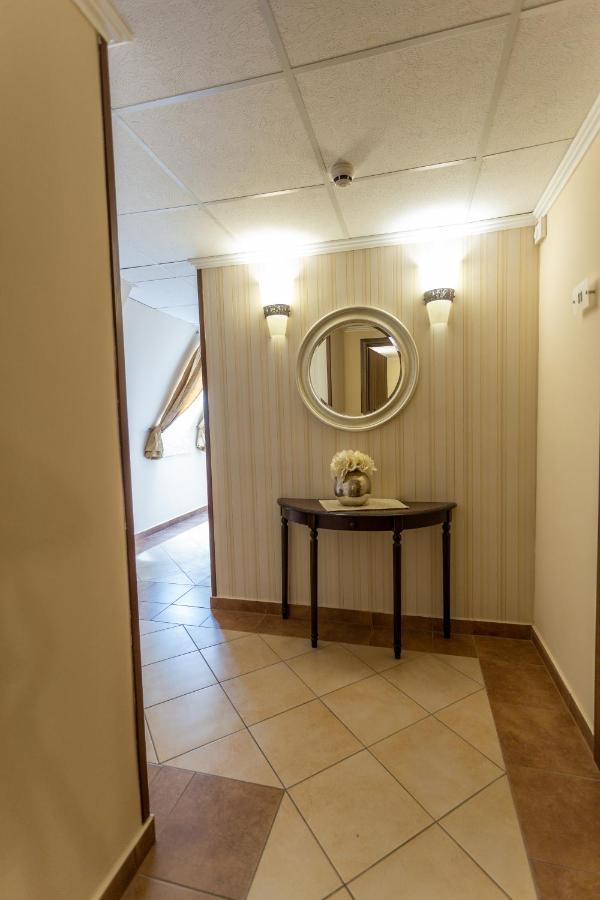 Bed and Breakfast Petreny Borpanzio Egerszalók Exterior foto